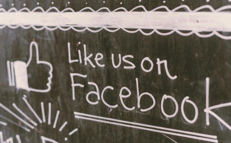 Facebook EdgeRank Algorithm: Its Impact on Reach, Engagement, and Strategy facebook edgerank algorithm